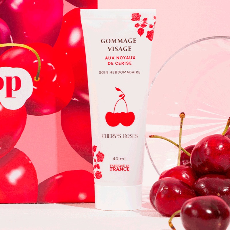 Gommage visage aux noyaux de cerise Glowria Juin 2026