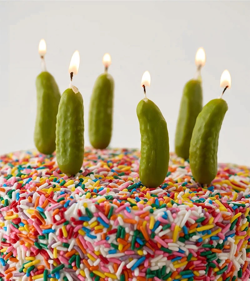 Boîte de six bougies d'anniversaire en forme de cornichons
