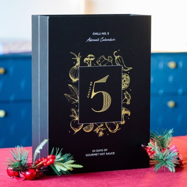 Calendrier de l'Avent sauces piquantes Chilli No. 5, coffret noir et or